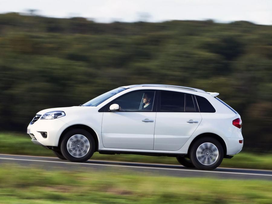  Renault Koleos 2011 года  (фото 22 из 24)